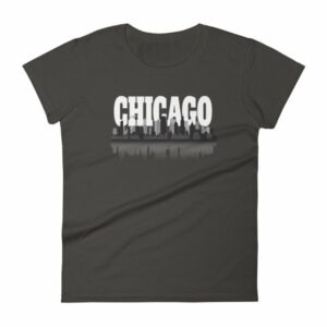 Chicago The Windy City Skyline and Reflection Women's T-Shirt - Image 2