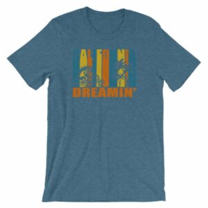California Dreamin' Vintage Retro Style Sun and Surf T-Shirt - Image 3