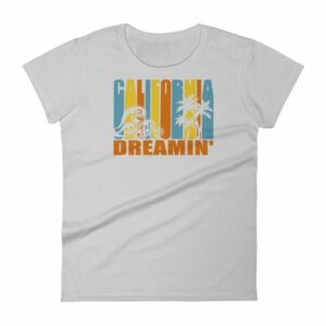 California Dreamin' Vintage Retro Style Sun and Surf Woman's T-Shirt - Image 12
