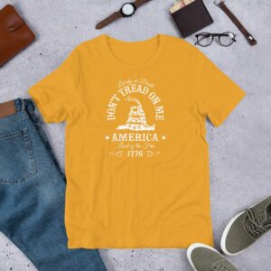 Don't Tread On Me Liberty or Death America Land of the Free Vintage Styled Short-Sleeve Unisex T-Shirt - Image 10