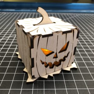 Mini Halloween Pumpkin Laser Cut Crafting Kits